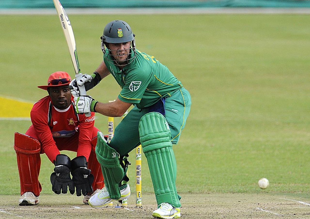 AB de Villiers shapes up for a big one, South Africa v Zimbabwe, 3rd ODI, Benoni, October 22, 2010