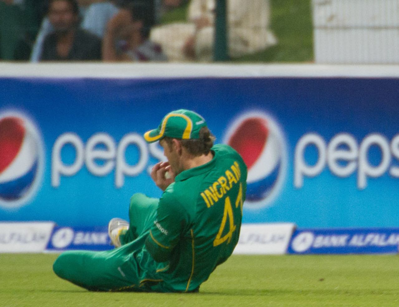 Colin Ingram completes the catch to dismiss Mohammad Hafeez, Pakistan v South Africa, 1st Twenty20, Abu Dhabi, October 26, 2010