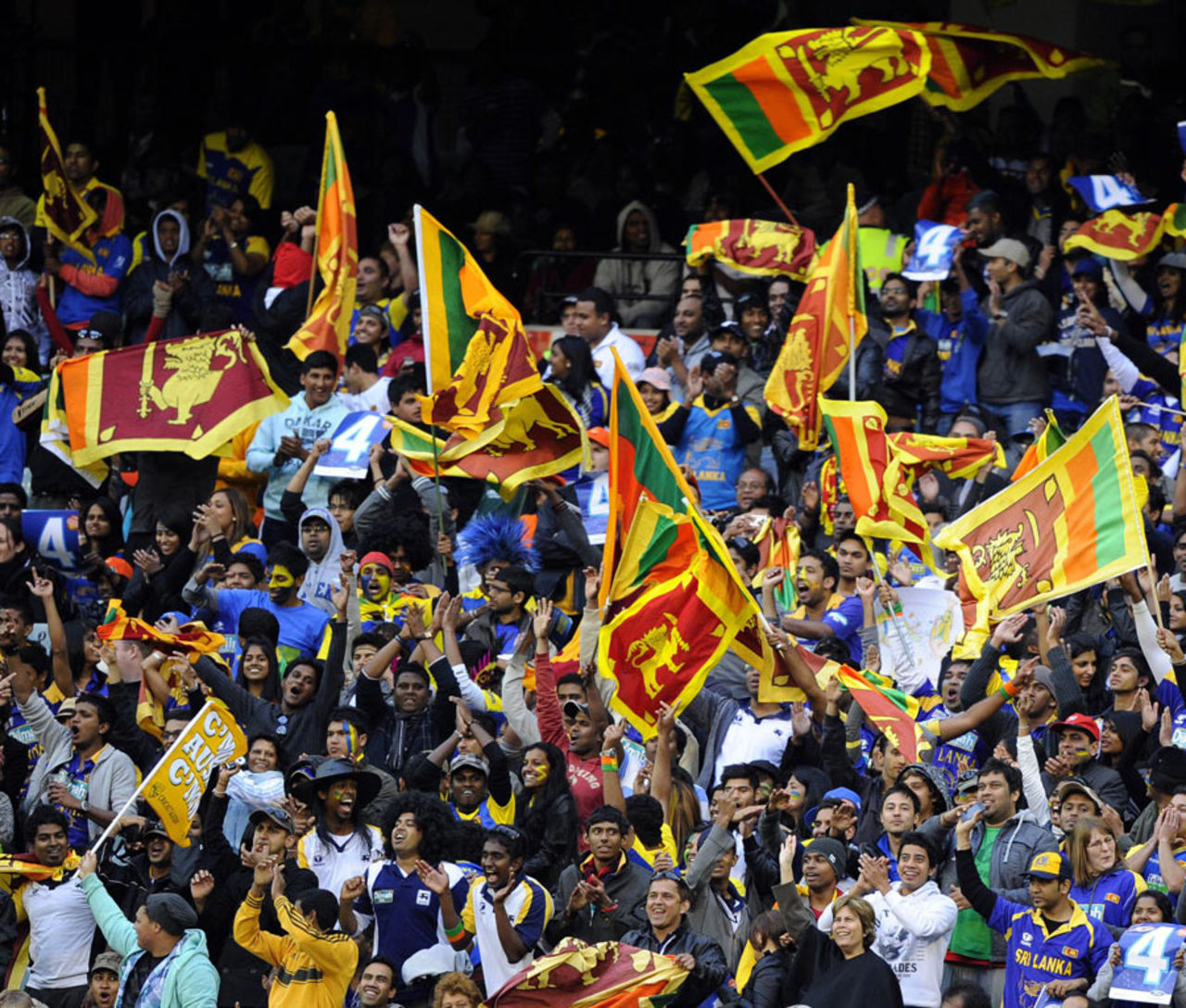 Sri Lanka had plenty of support at the MCG, Australia v Sri Lanka, 1st ODI, Melbourne, November 3, 2010