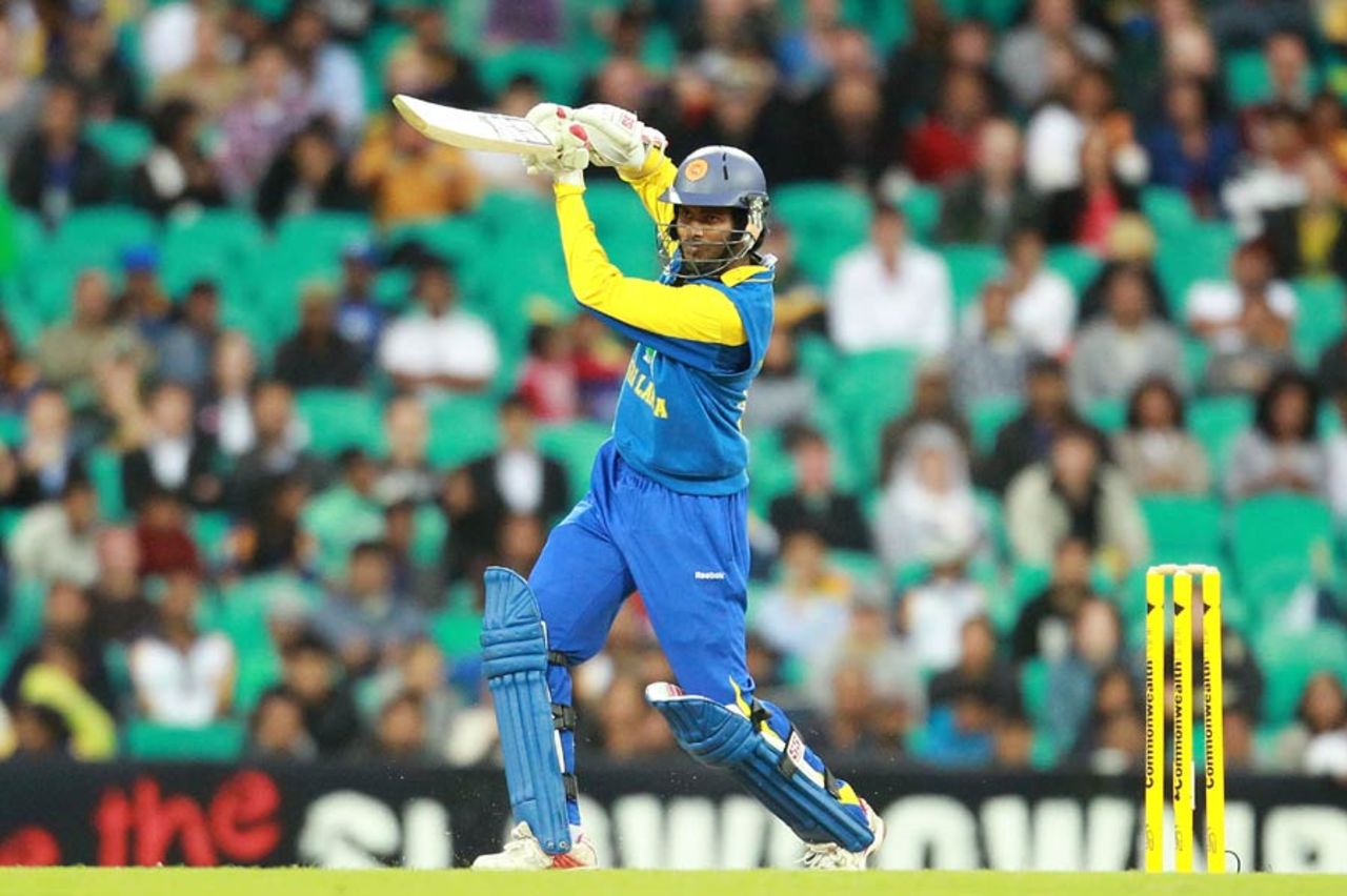 Upul Tharanga drives during his unbeaten 86, Australia v Sri Lanka, 2nd ODI, Sydney, November 5, 2010