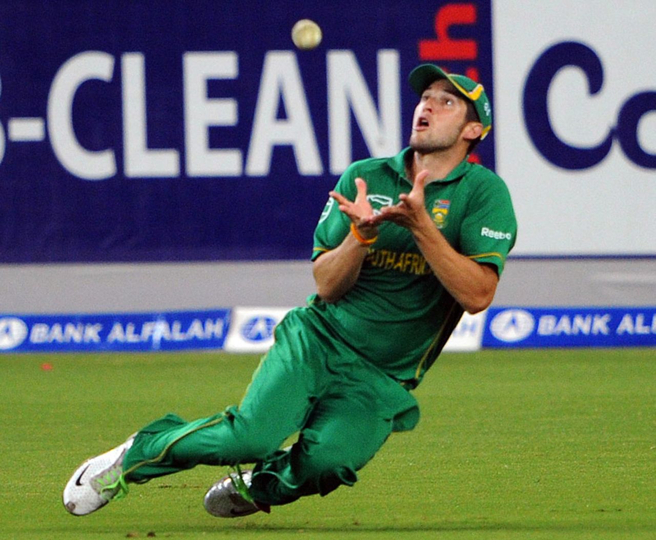 Wayne Parnell took the crucial catch to remove Shahid Afridi, Pakistan v South Africa, 4th ODI, Dubai, November 5, 2010