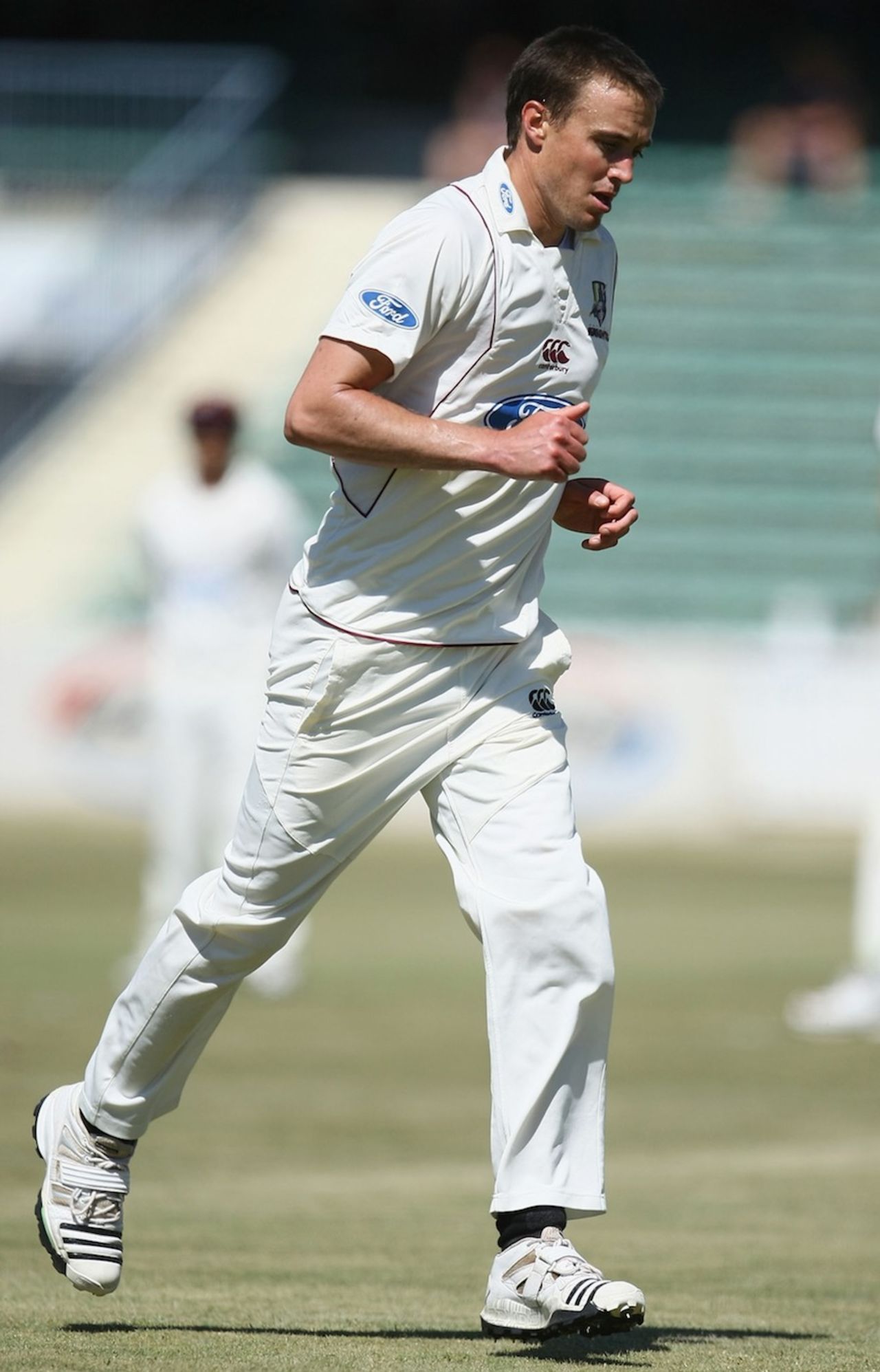 Graeme Aldridge took six wickets on the opening day of the first-class season, Otago v Northern Districts, Plunket Shield, Queenstown, 1st day, November 9, 2010