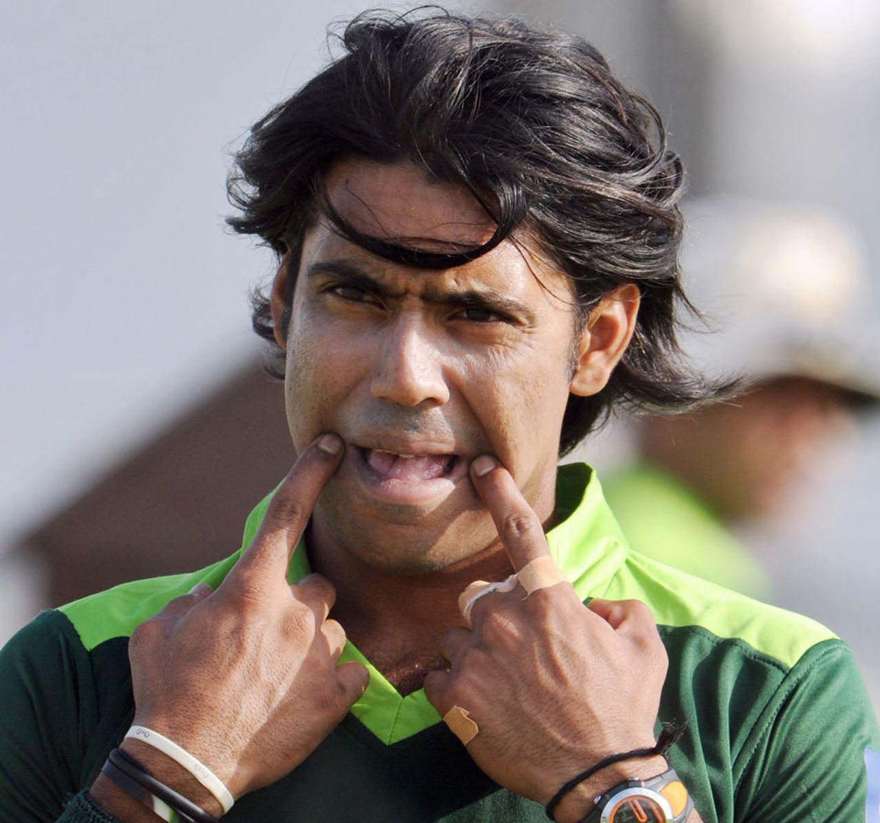 Mohammad Sami looks on during Pakistan's practice session, Dubai, November 10, 2010