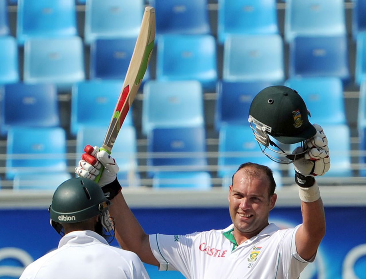 Jacques Kallis brought up yet another Test century, Pakistan v South Africa, 1st Test, Dubai, 4th day, November 15, 2010