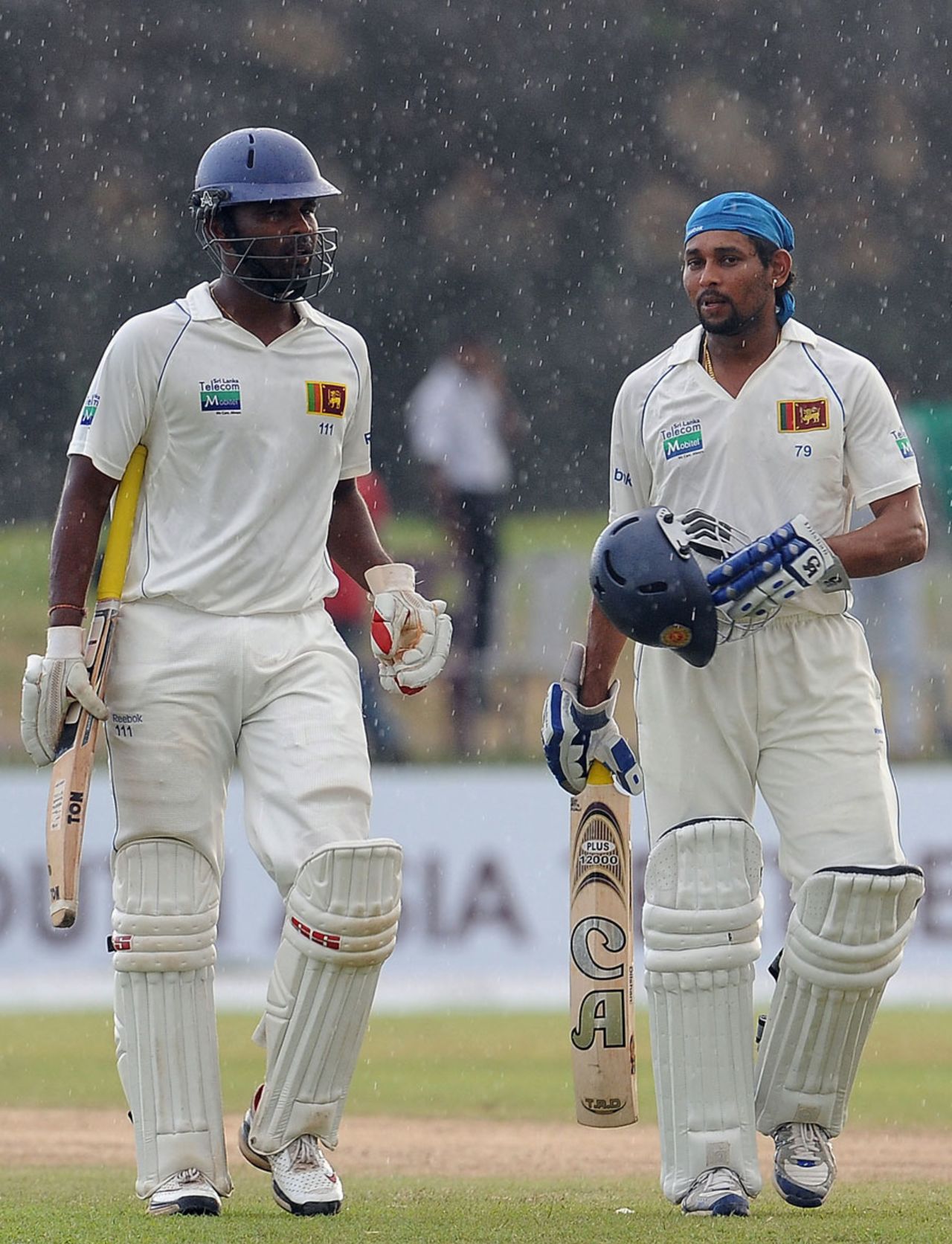 Tillakaratne Dilshan and Tharanga Paranavitana added 89 for the first wicket before rain stopped play, Sri Lanka v West Indies, 1st Test, Galle, 4th day, November 18, 2010