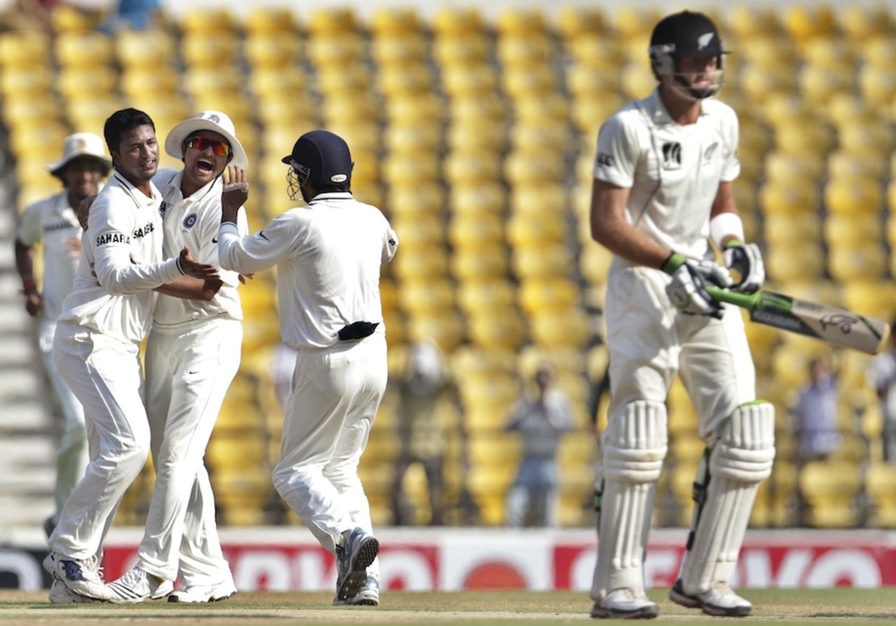 Pragyan Ojha celebrates Martin Guptill's wicket, India v New Zealand, 3rd Test, Nagpur, 4th day, November 23, 2010