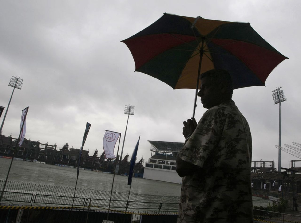 It was a wet day in Colombo, Sri Lanka v West Indies, 2nd Test, Premadasa Stadium, Colombo, 4th day, November 26, 2010