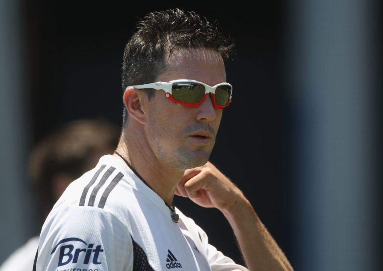 Kevin Pietersen at England's training session, Adelaide, December 2, 2010