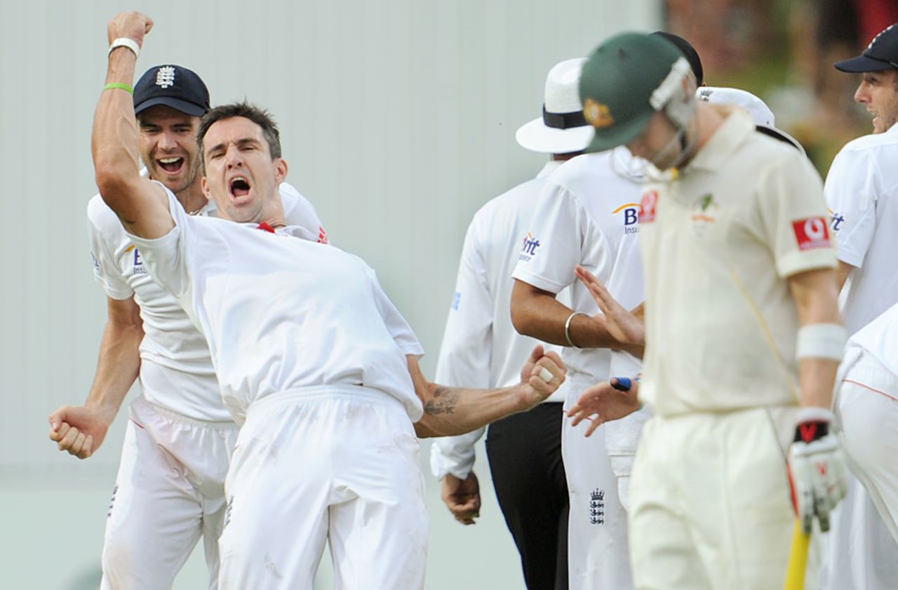 Kevin Pietersen was pumped after removing Michael Clarke, Australia v England, 2nd Test, Adelaide, 4th day, December 6, 2010