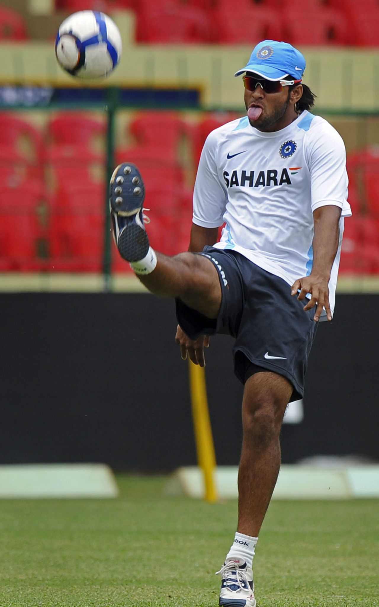 Saurabh Tiwary works on his football skills ahead of India's fourth ODI against New Zealand, Bangalore, December 6, 2010