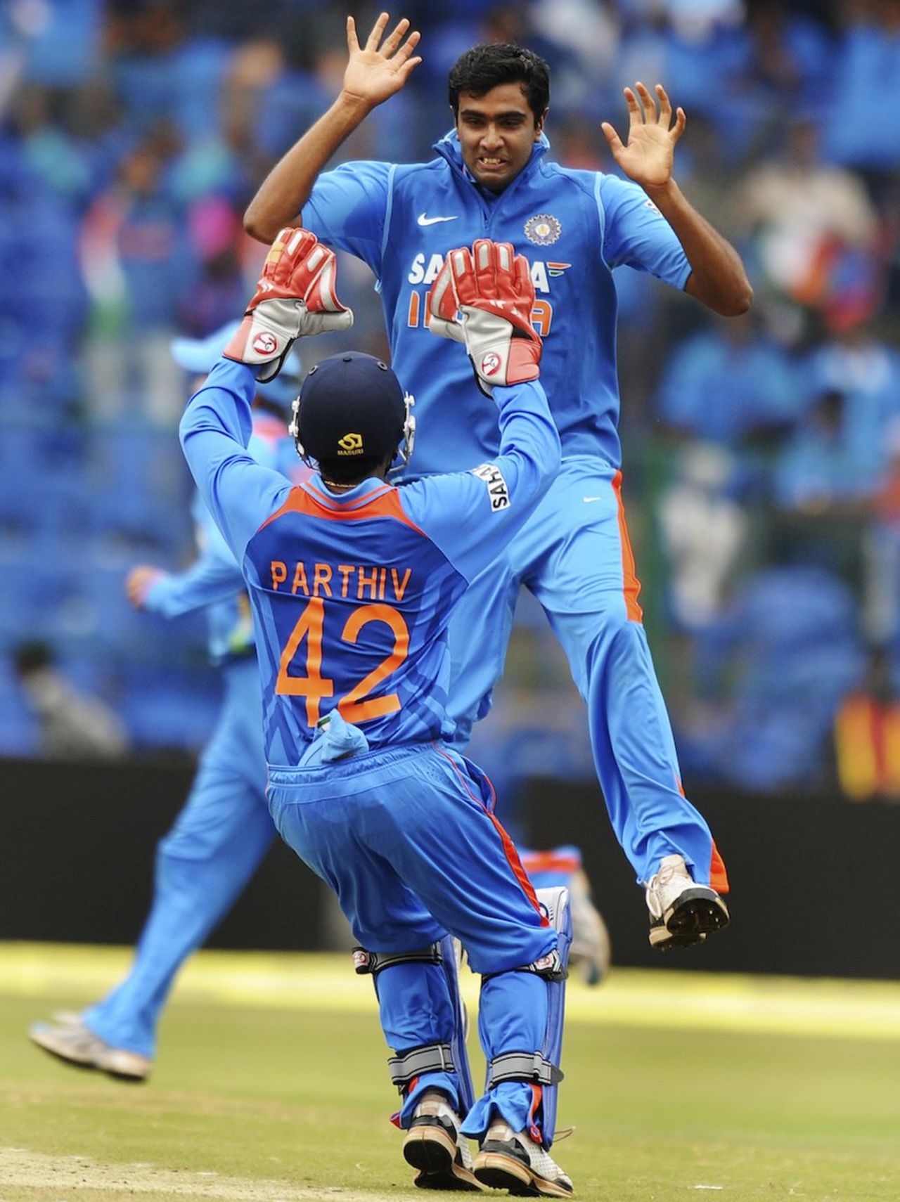 R Ashwin celebrates Brendon McCullum's wicket, India v New Zealand, 4th ODI, Bangalore, December 7, 2010