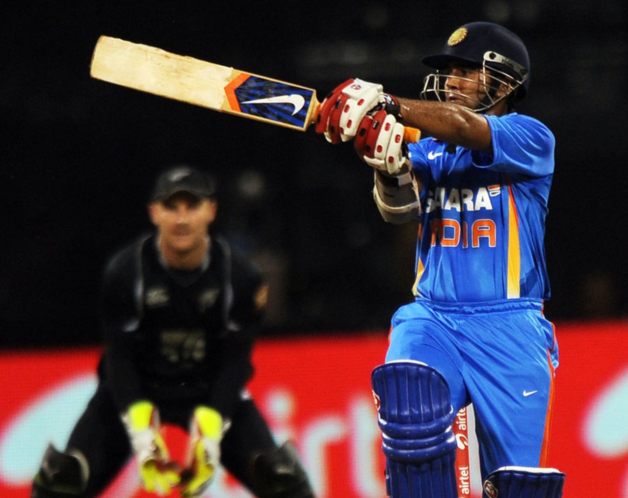 Parthiv Patel plays a pull shot during his half-century, India v New Zealand, 4th ODI, Bangalore, December 7, 2010