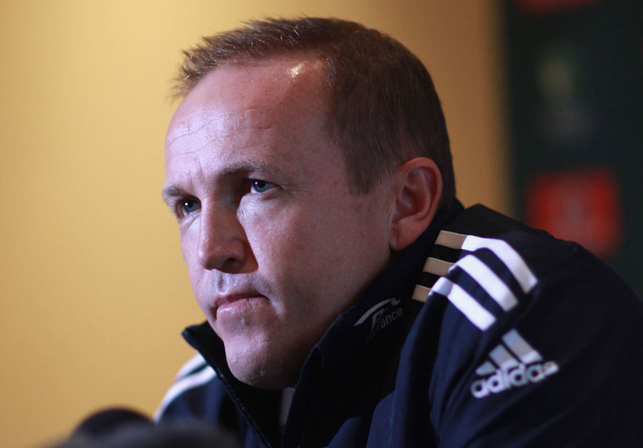 Andy Flower will soon have to make a final decision on who replaces Stuart Broad, Perth, December 13, 2010