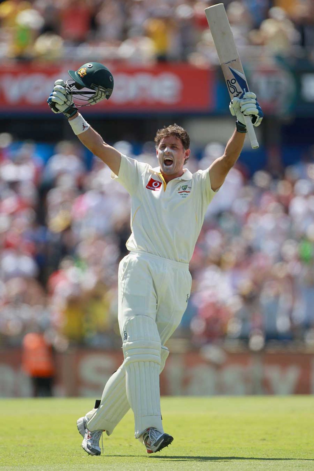 Mike Hussey scored his second hundred of the series, Australia v England, 3rd Test, Perth, 3rd day, December 18, 2010