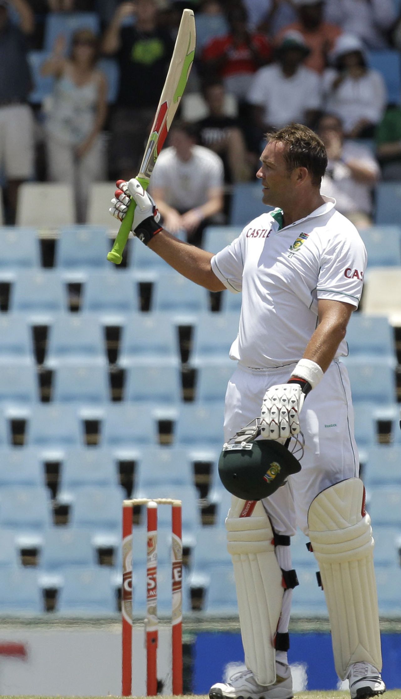 Jacques Kallis celebrates his 150, South Africa v India, 1st Test, Centurion, 3rd day, December 18, 2010