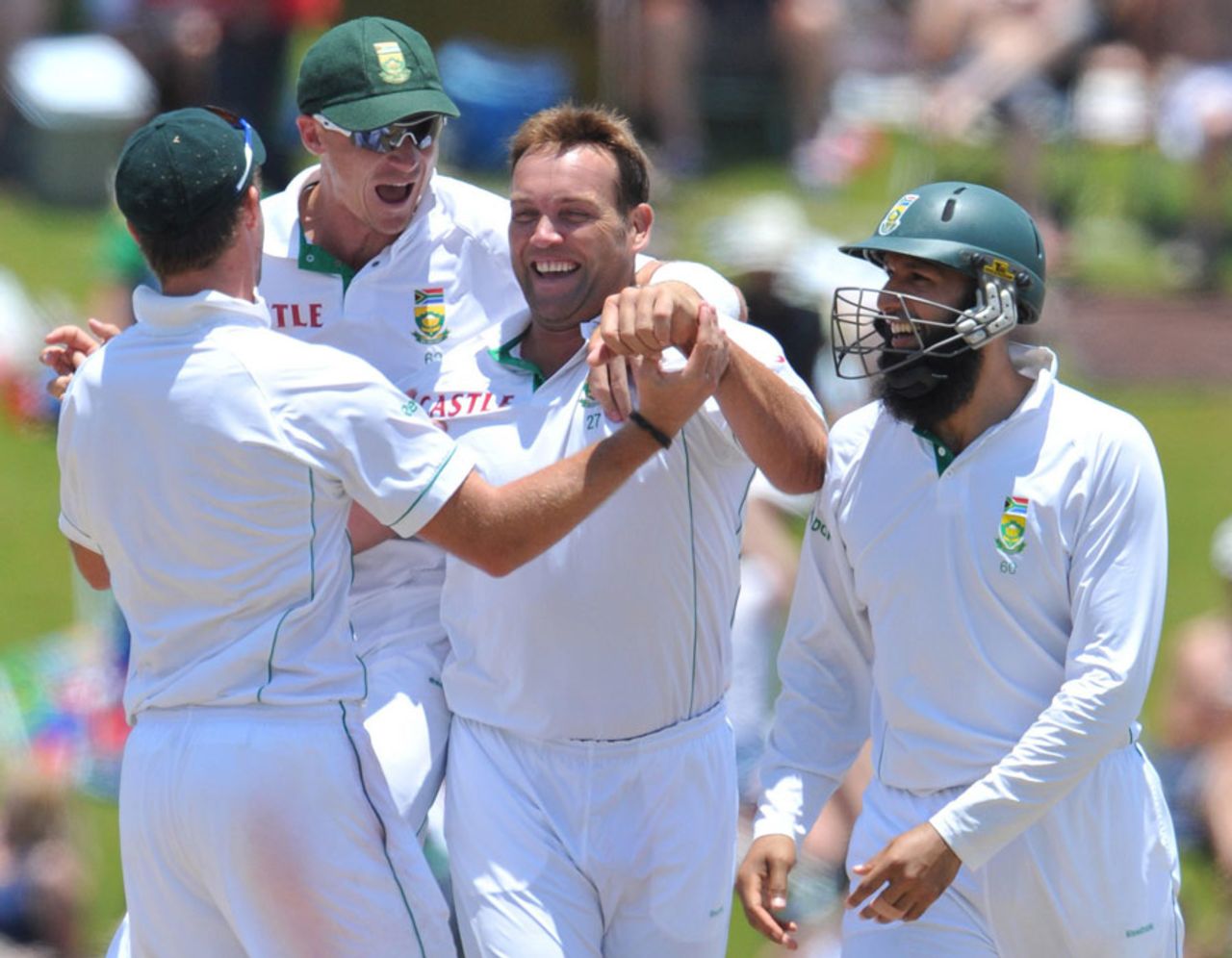 Jacques Kallis gets Suresh Raina out for the second time in the match, South Africa v India, 1st Test, Centurion, 4th day, December 19, 2010