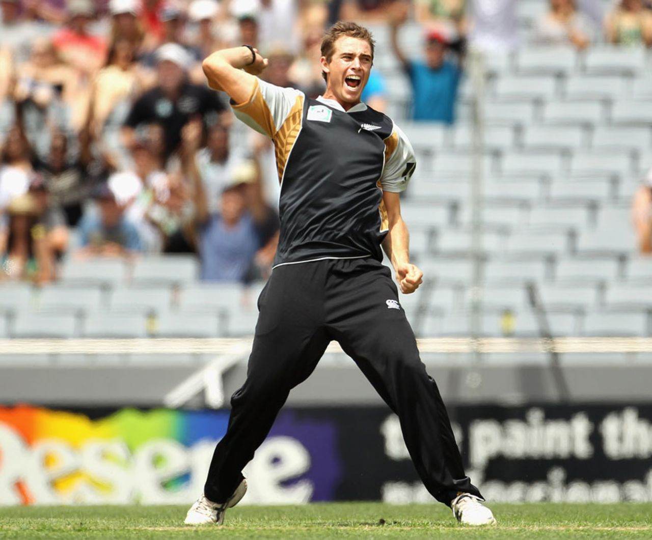 Tim Southee is ecstatic after completing his hat-trick, New Zealand v Pakistan, 1st Twenty20, Auckland, December 26, 2010