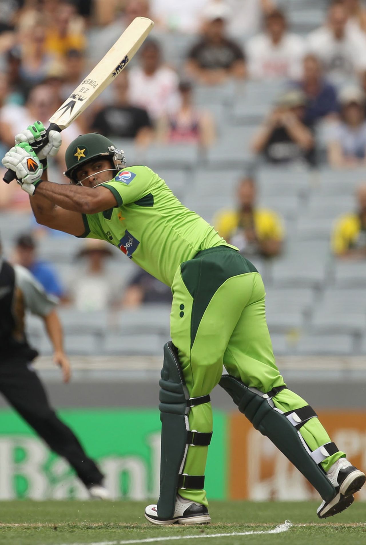 Mohammad Hafeez swings one over fine leg, New Zealand v Pakistan, 1st Twenty20, Auckland, December 26, 2010