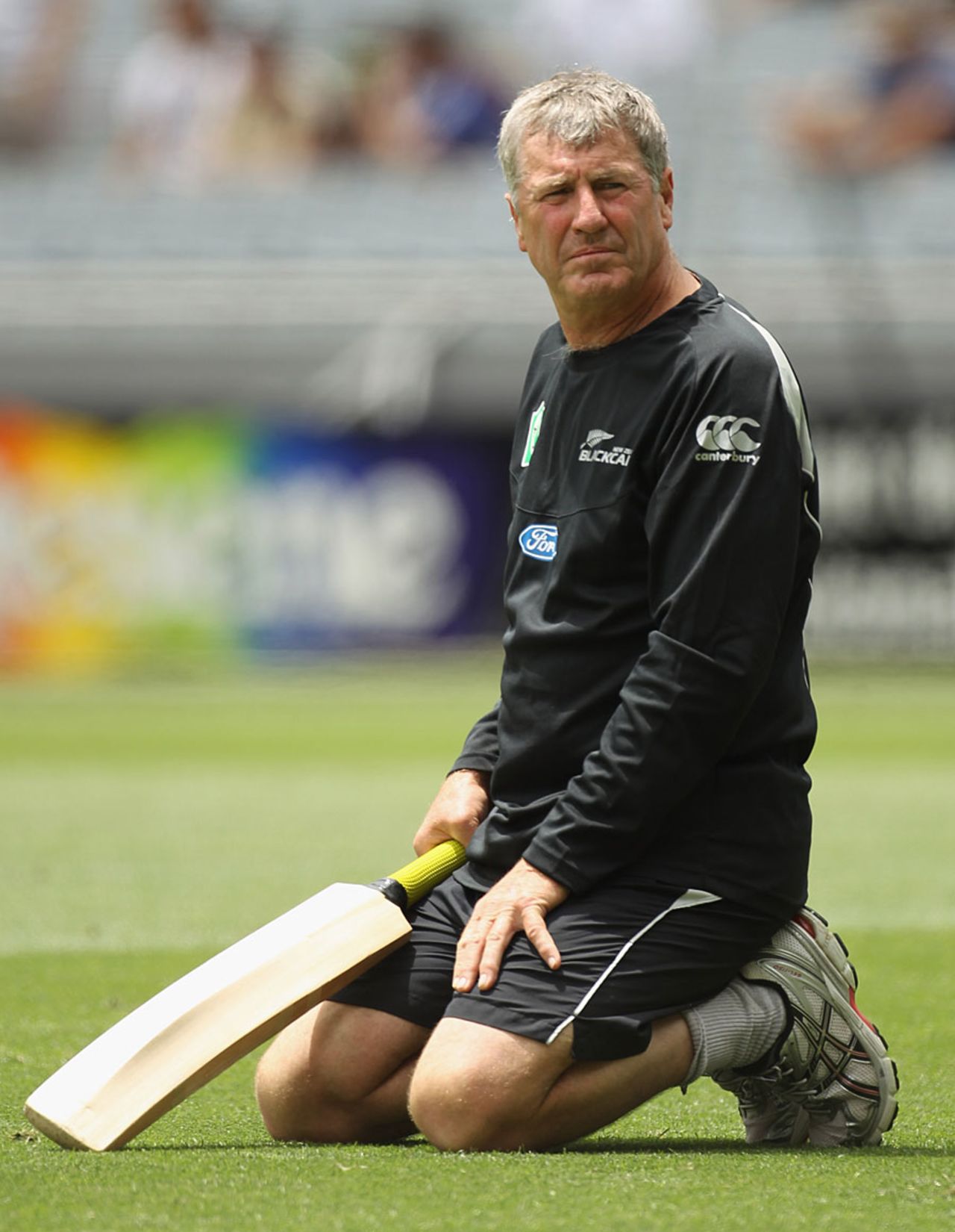 John Wright will be relieved after his first game as New Zealand coach, New Zealand v Pakistan, 1st Twenty20, Auckland, December 26, 2010