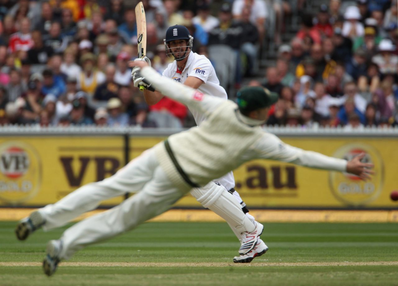 Kevin Pietersen flicked in the air just wide of Michael Clarke early in his innings, Australia v England, 4th Test, Melbourne, 2nd day, December 27, 2010