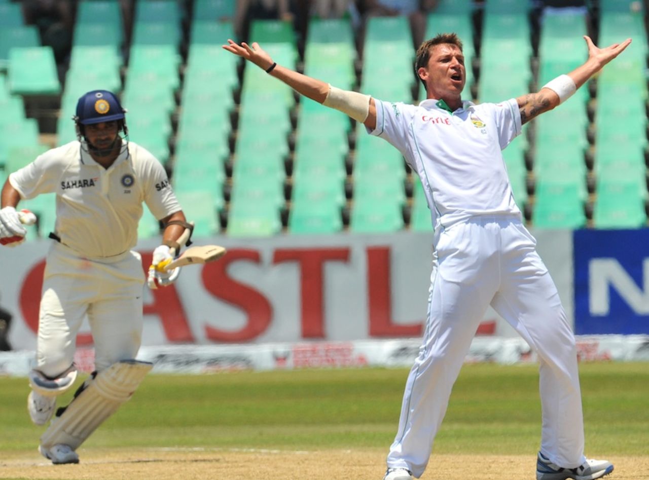 Dale Steyn's appeal for lbw against Zaheer Khan was a strong one, South Africa v India, 2nd Test, Durban, 3rd day, December 28, 2010