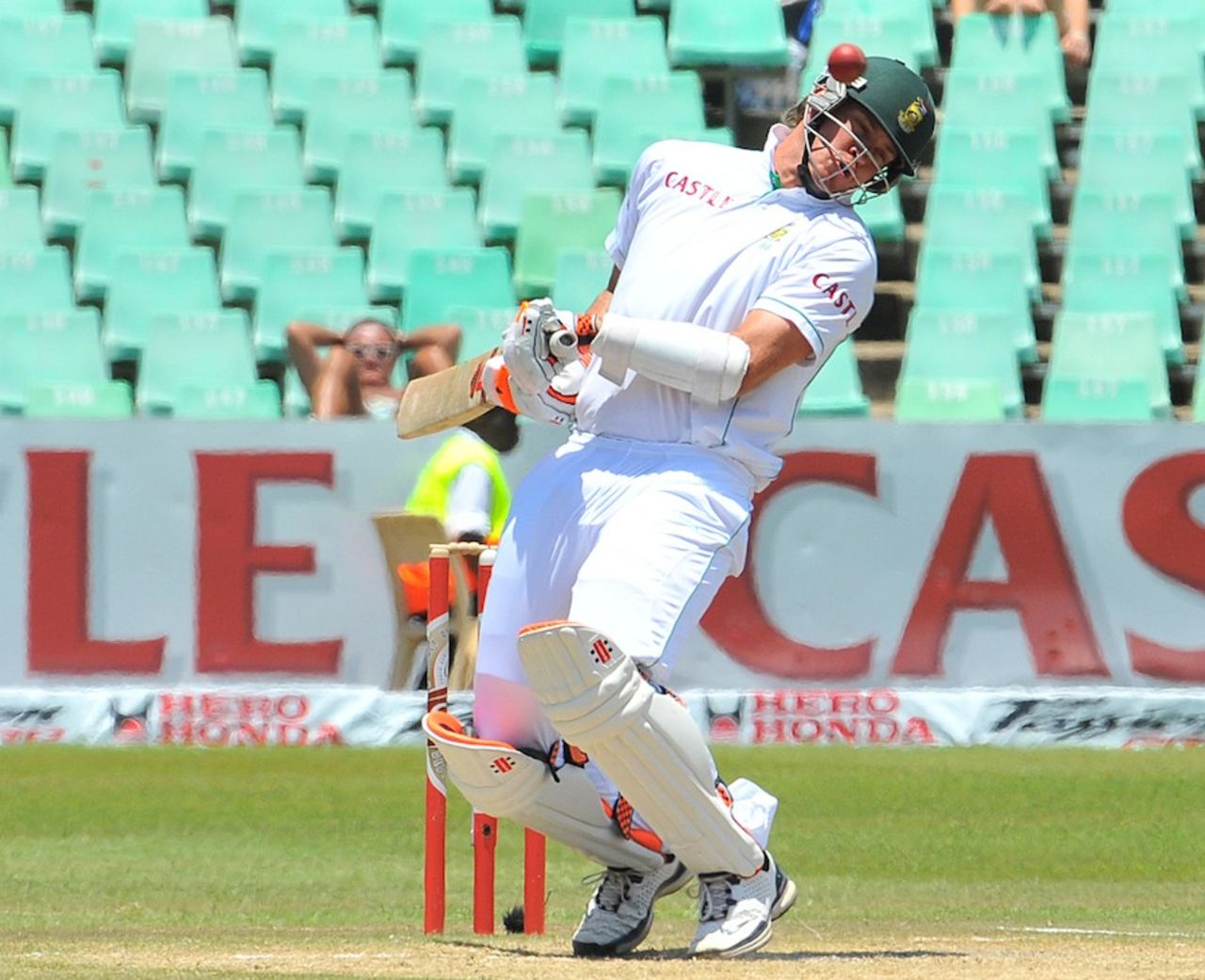 Paul Harris avoids a bouncer, South Africa v India, 2nd Test, Durban, 4th day, December 29, 2010