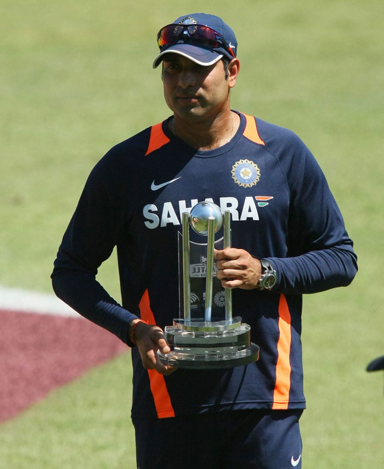 VVS Laxman poses with the Man-of-the-Match trophy, South Africa v India, 2nd Test, Durban, 4th day, December 29, 2010