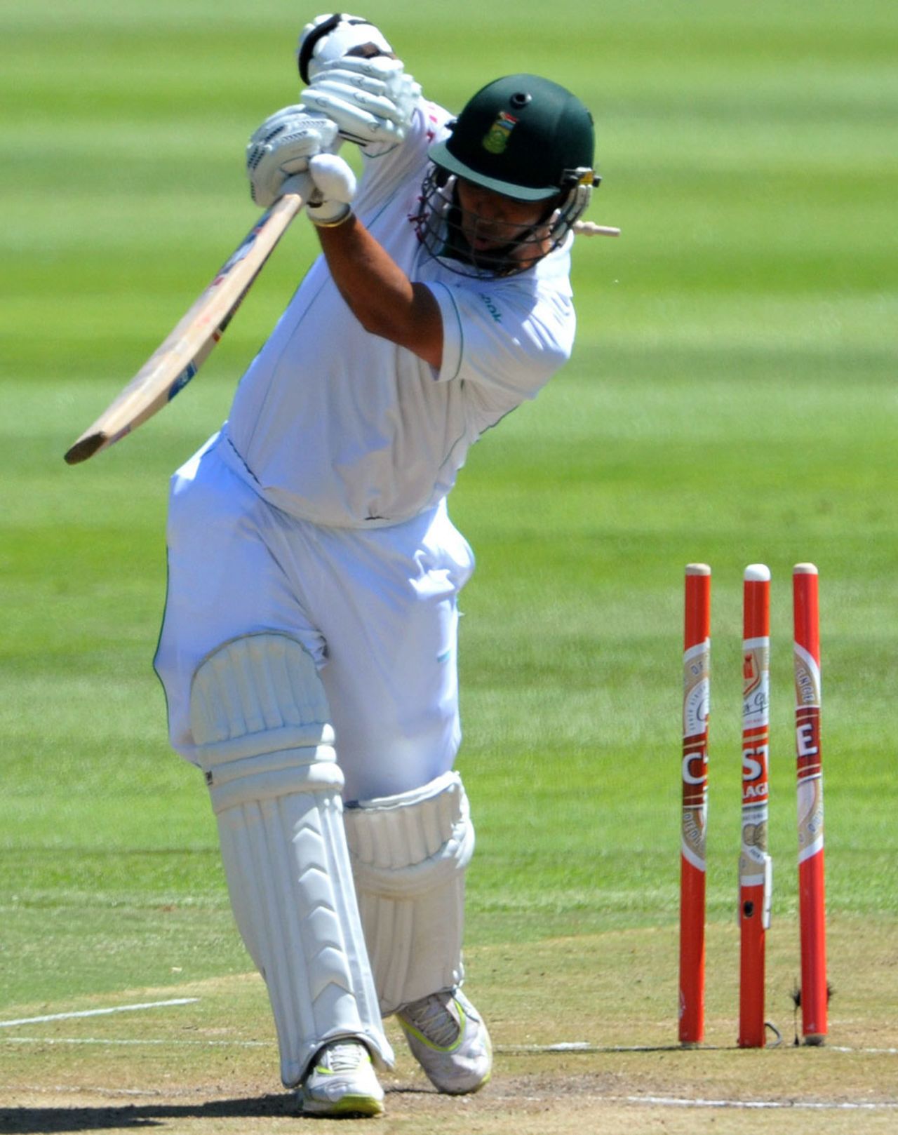 Ashwell Prince loses his bails to a peach from Sreesanth, South Africa v India, 3rd Test, Cape Town, 2nd day, January 3, 2011