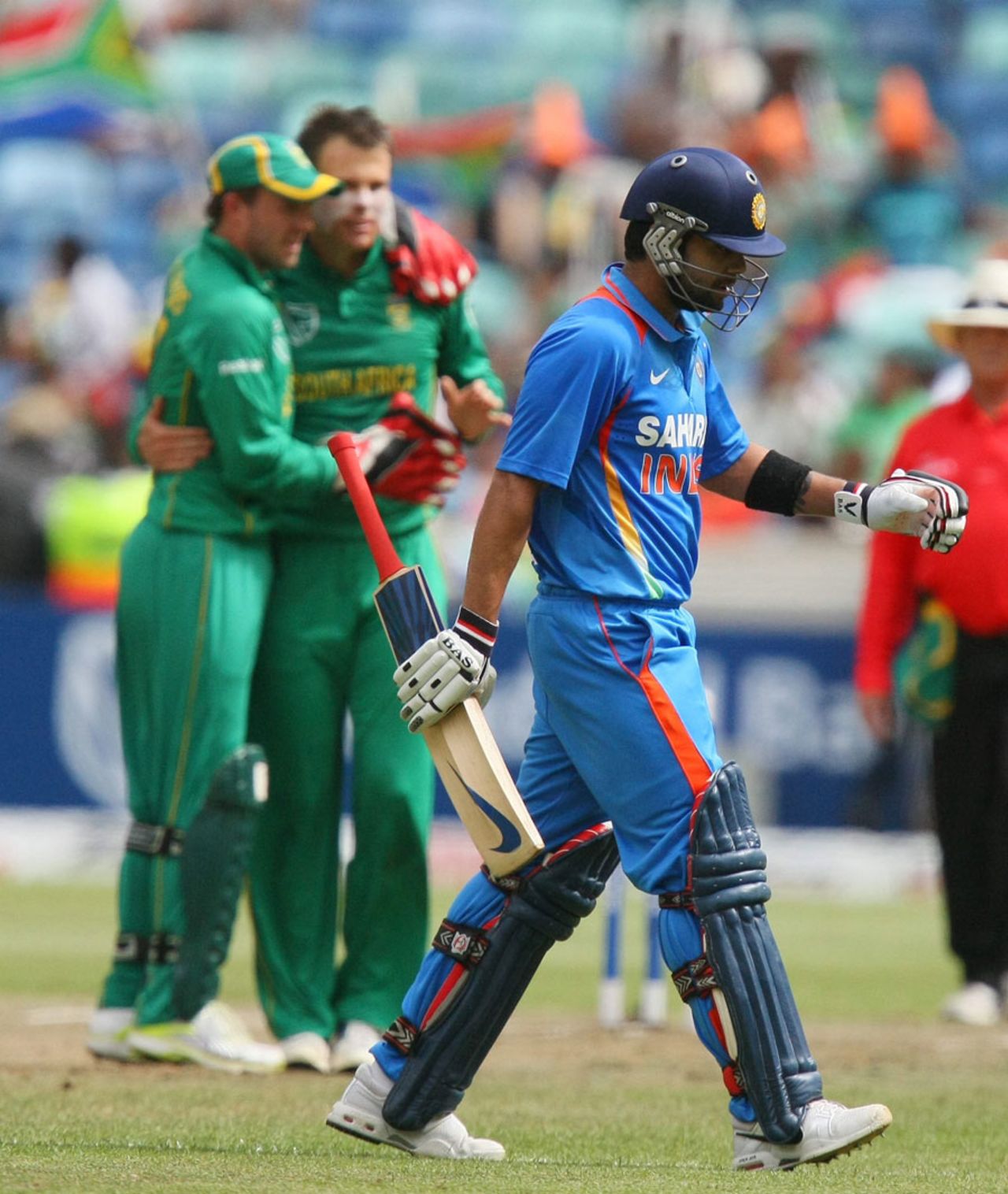 Virat Kohli is dismissed by Johan Botha, South Africa v India, only Twenty20, Durban