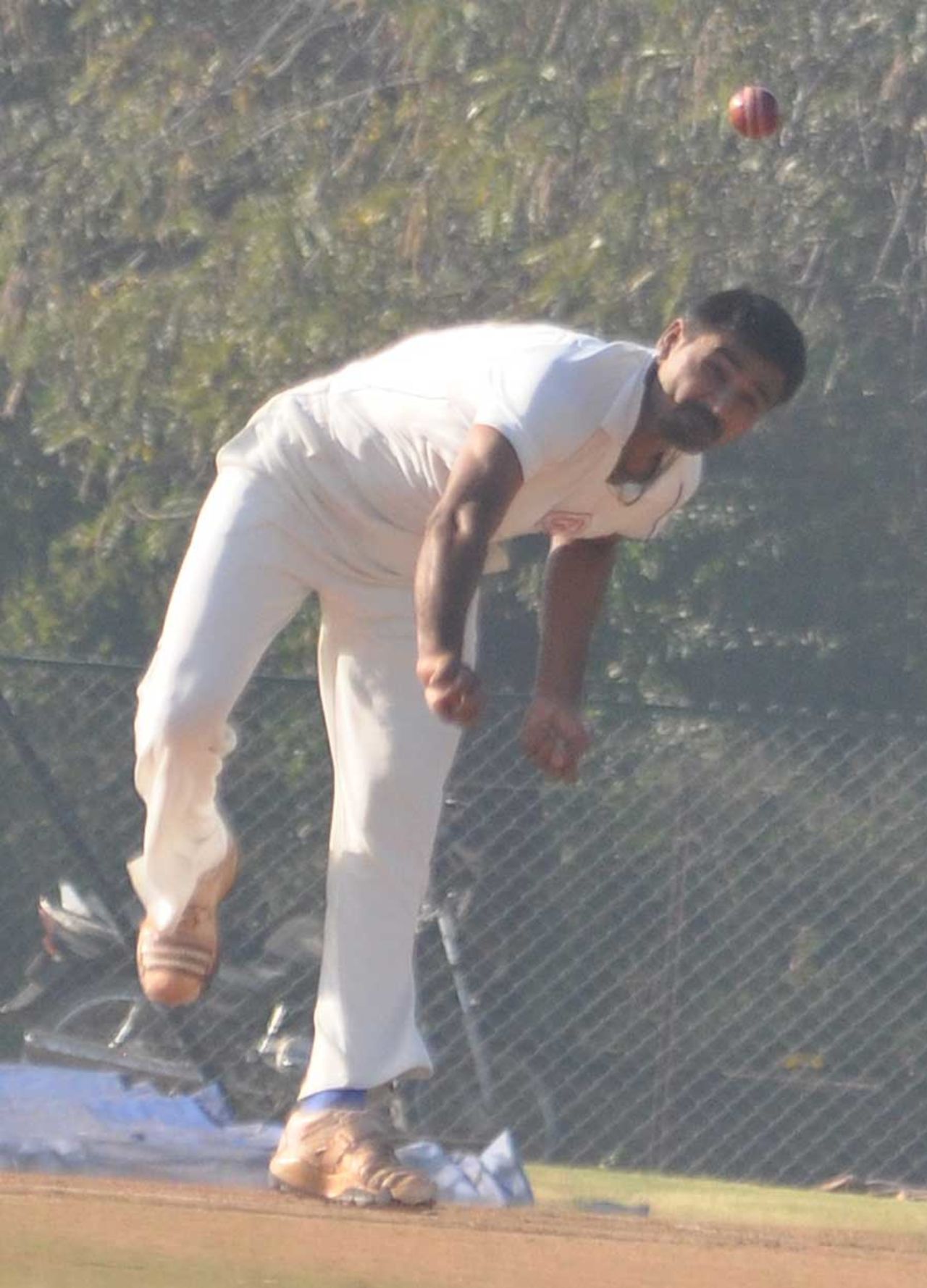 Murtuja Vahora sends one down, Baroda v Rajasthan, Ranji Trophy final, Vadodara, January 11, 2011