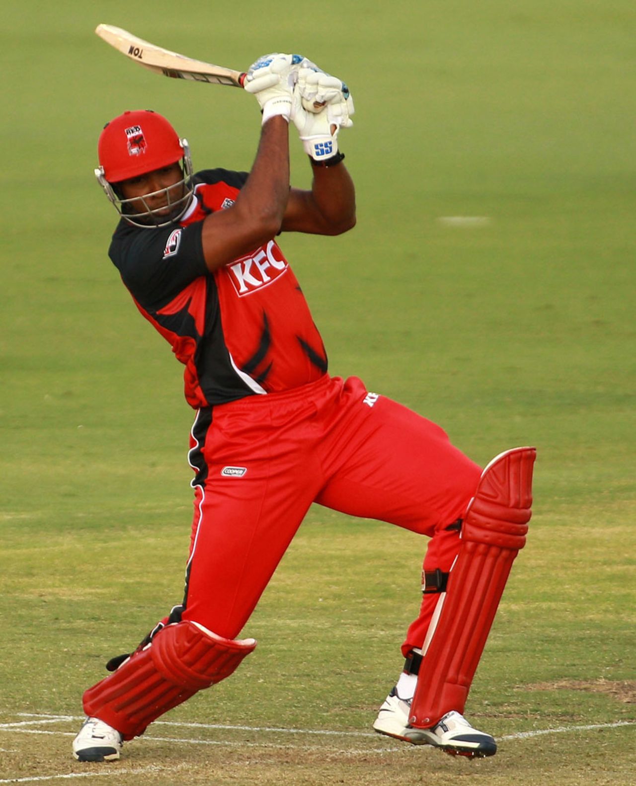 Kieron Pollard raced to a 26-ball 55 as the Redbacks reached a big score, Western Australia v South Australia, Twenty20 Big Bash, Perth, January 13, 2011
