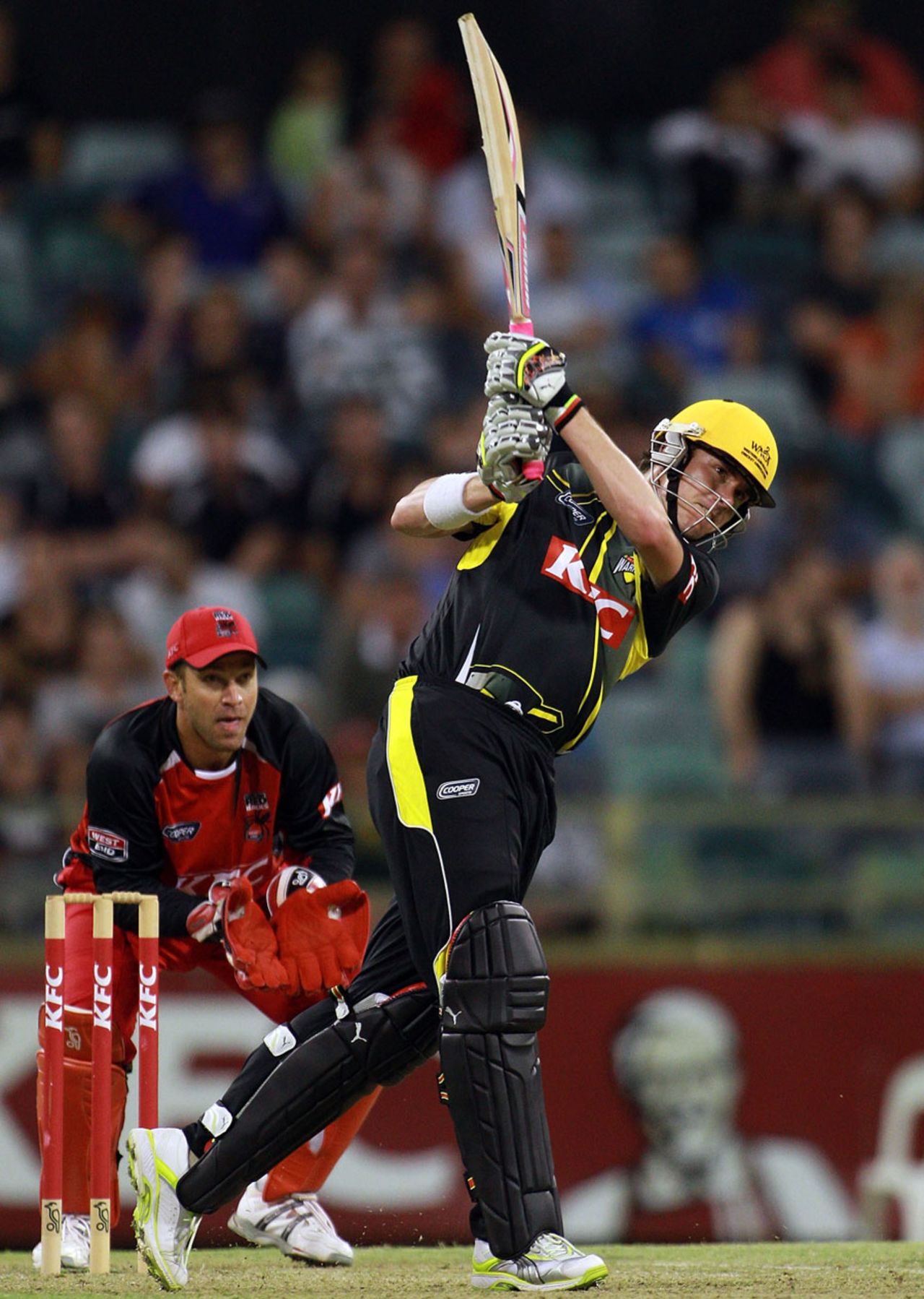 Marcus North hits one of two sixes in his innings of 48 off 29, Western Australia v South Australia, Twenty20 Big Bash, Perth, January 13, 2011