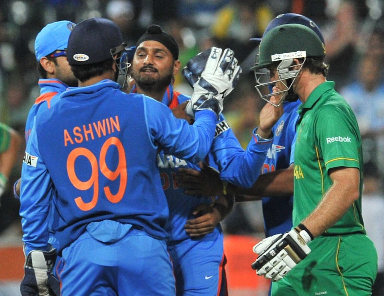 Harbhajan Singh dismissed Colin Ingram, South Africa v India, 2nd ODI, Johannesburg, January 15, 2011