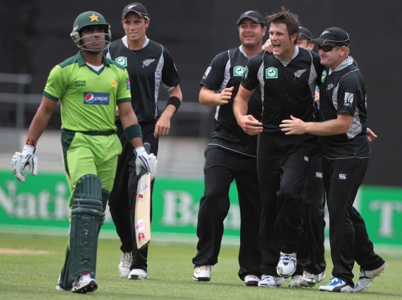 Umar Akmal was out first ball, New Zealand v Pakistan, 1st ODI, Westpac Stadium, Wellington, January 22, 2011