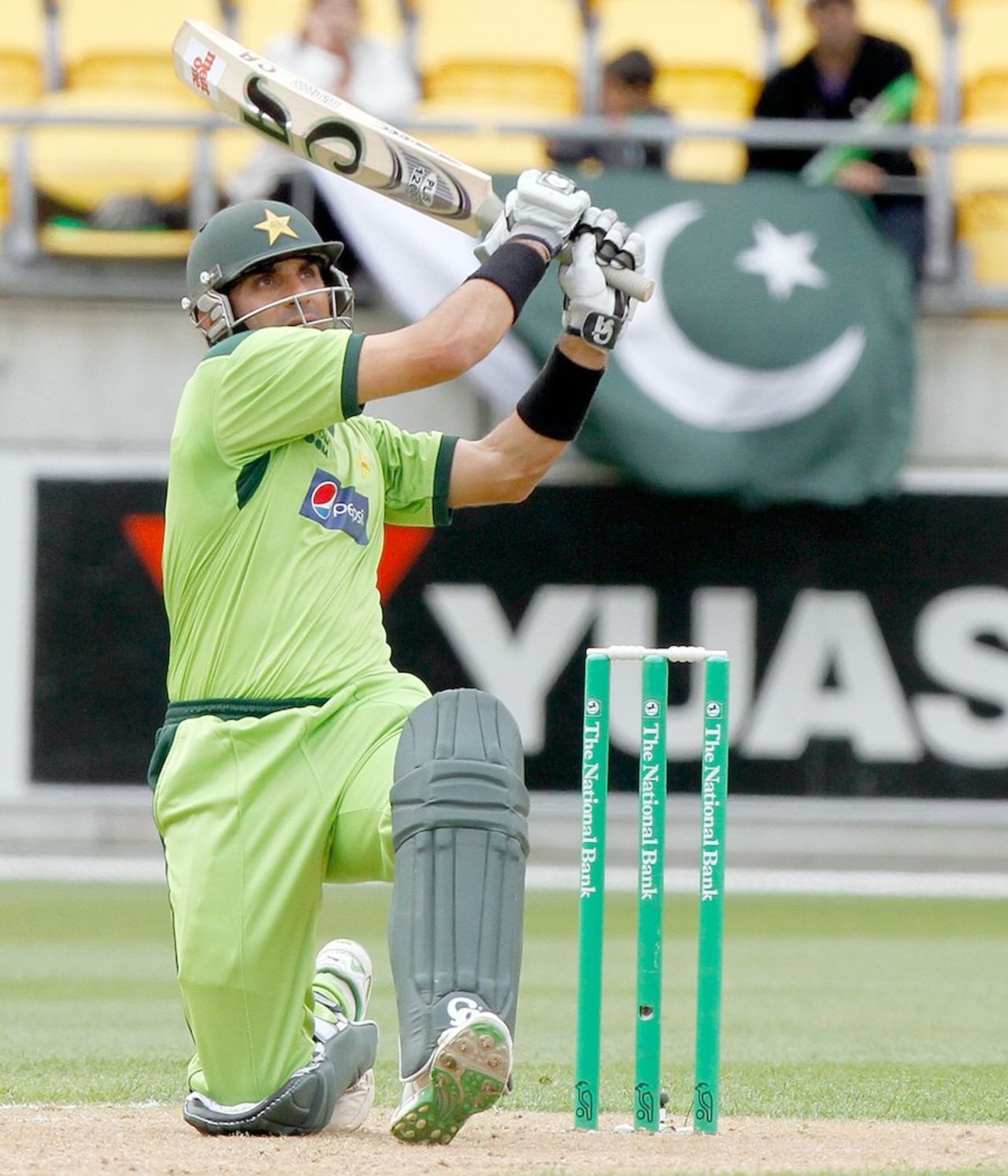 Misbah-ul-Haq launches the innings' only six, New Zealand v Pakistan, 1st ODI, Westpac Stadium, Wellington, January 22, 2011