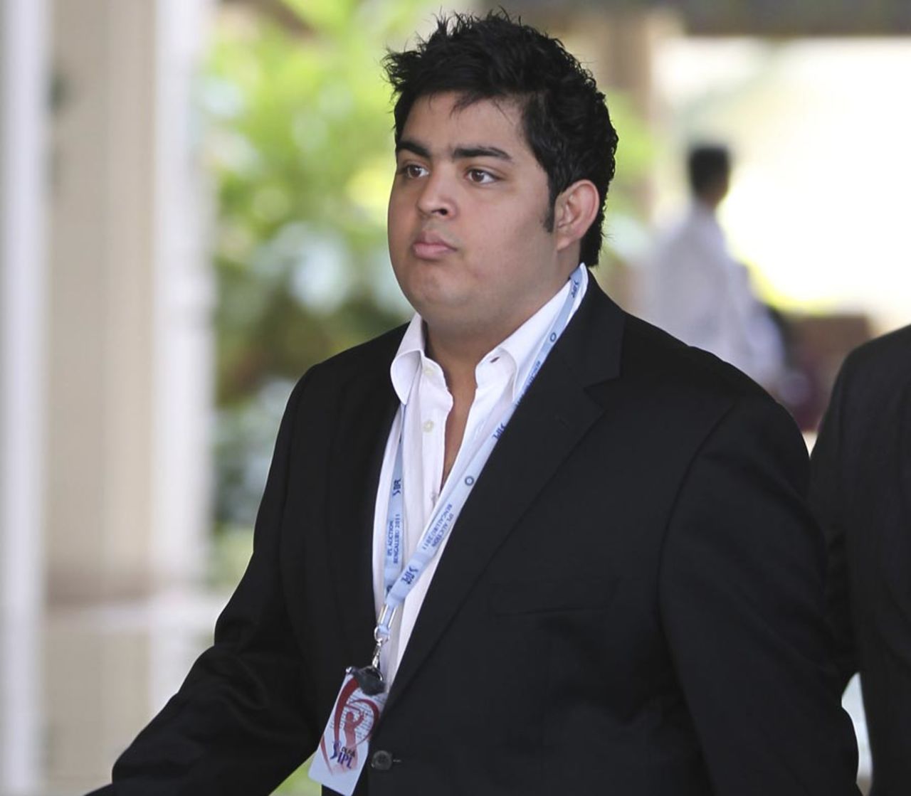 Akash Ambani arrives to the auction, Bangalore, January 8, 2011