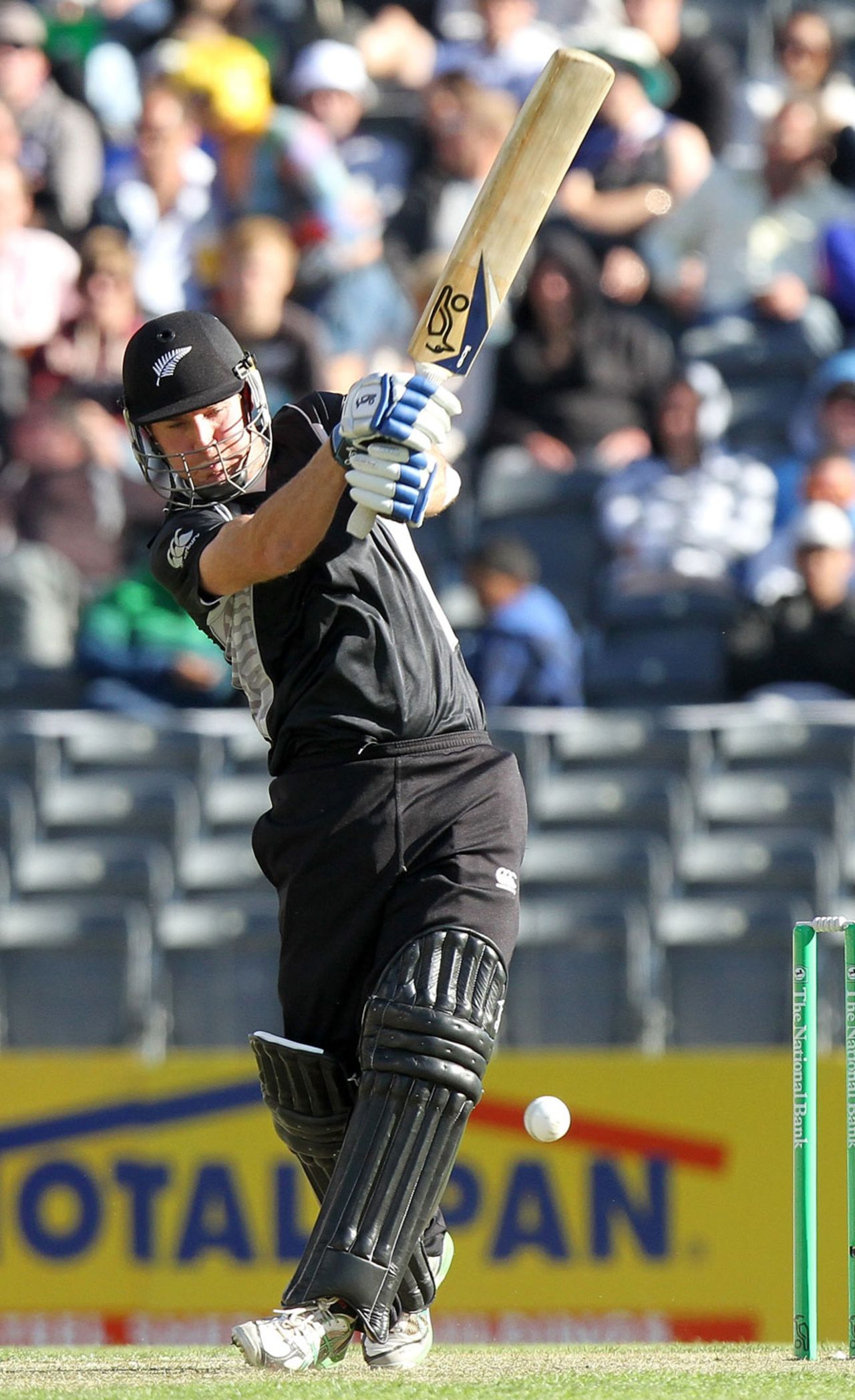 Jamie How got New Zealand off to a quick start, New Zealand v Pakistan, 3rd ODI, Christchurch, January 29, 2011