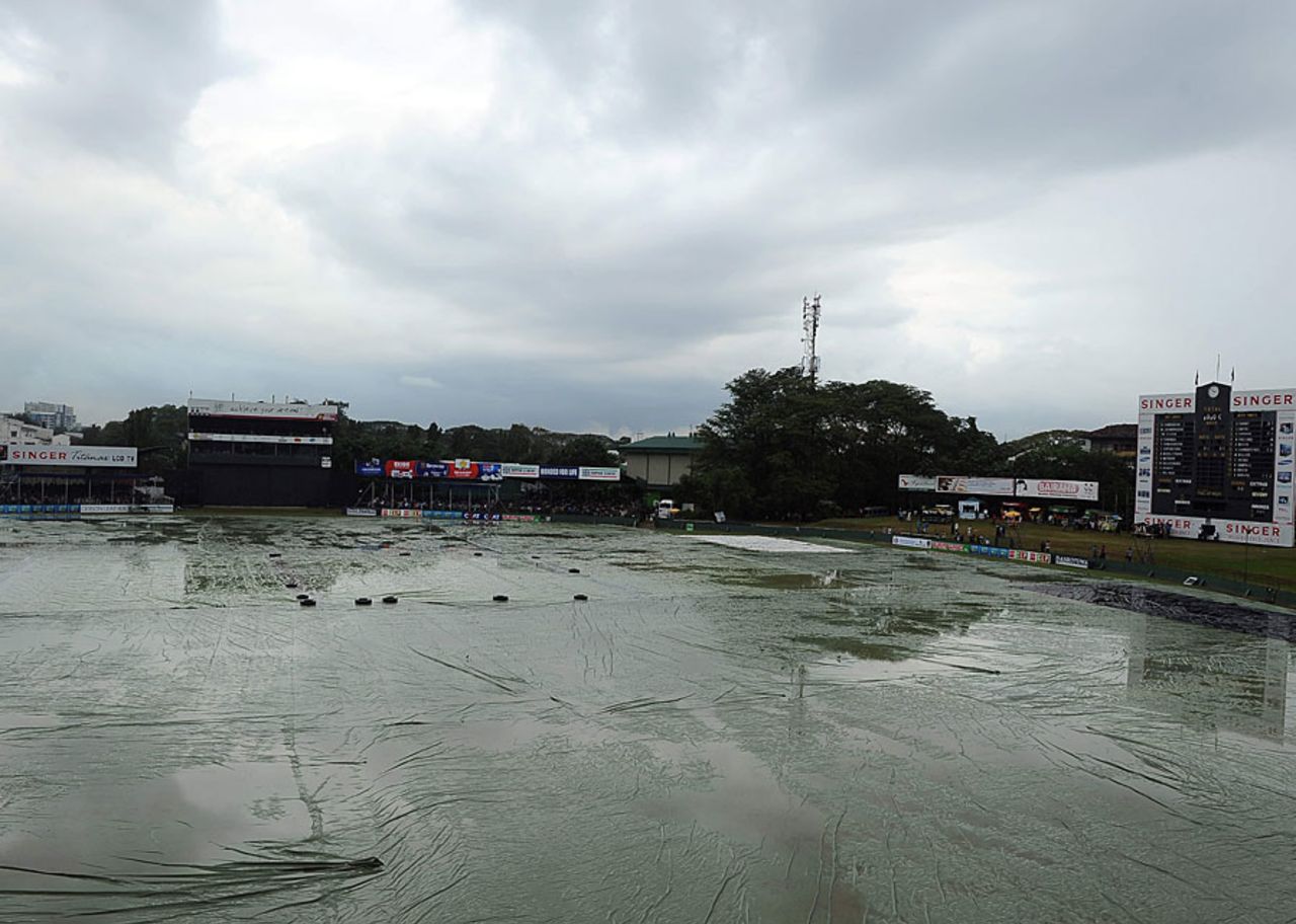 Heavy rain delayed the start of Sri Lanka's chase, Sri Lanka v West Indies, 1st ODI, SSC, Colombo, January 31, 2011