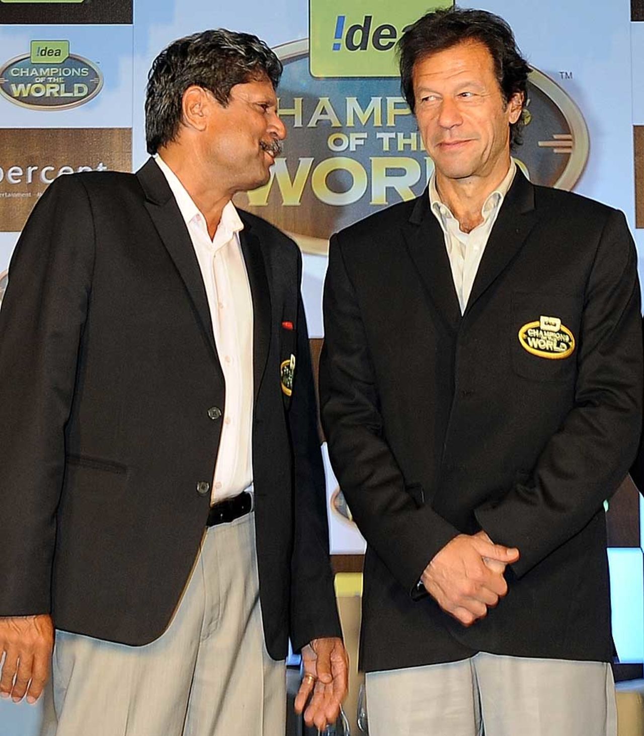 Kapil Dev and Imran Khan share a joke, Mumbai, February 2, 2011