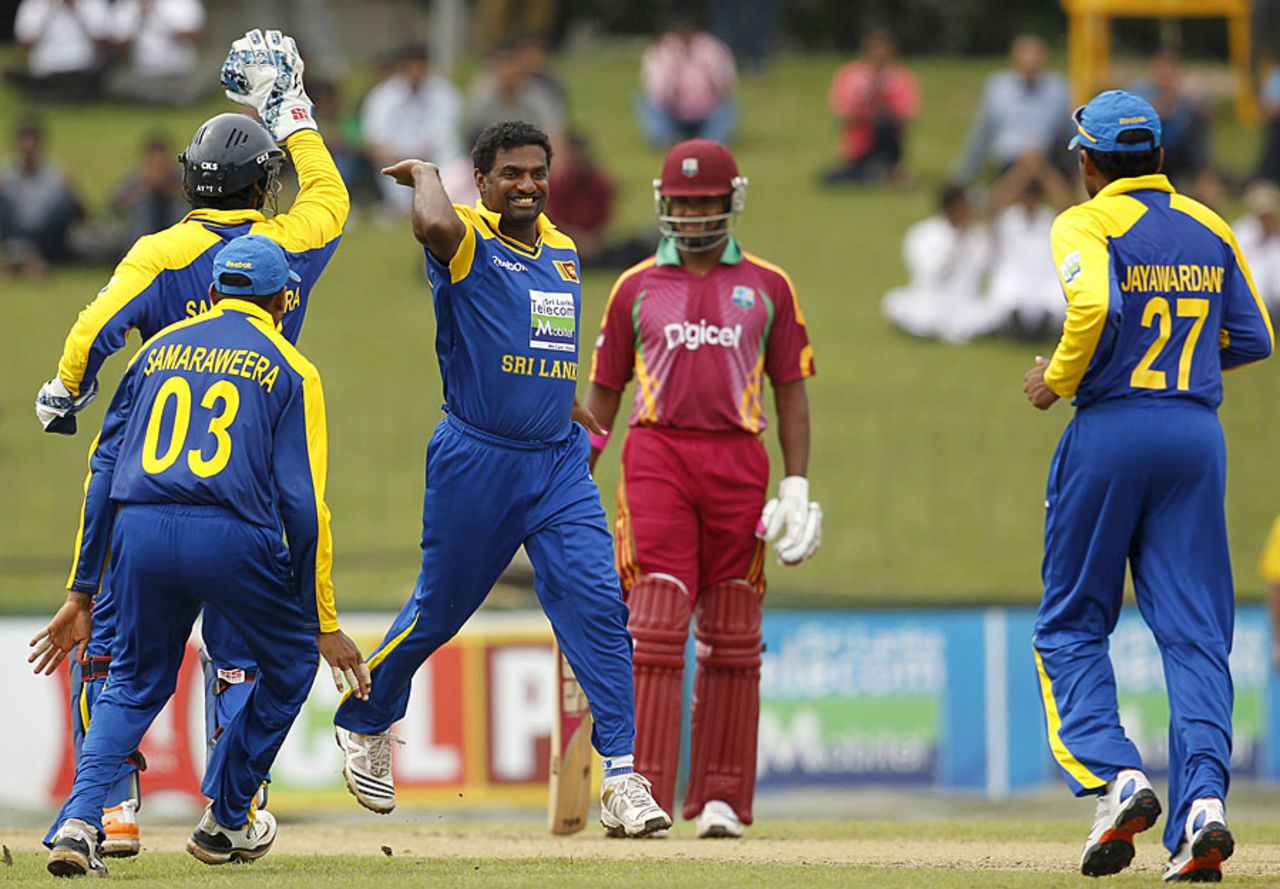 Sri Lanka celebrate the dismissal of Chris Gayle, Sri Lanka v West Indies, 2nd ODI, Colombo, February 3, 2011
