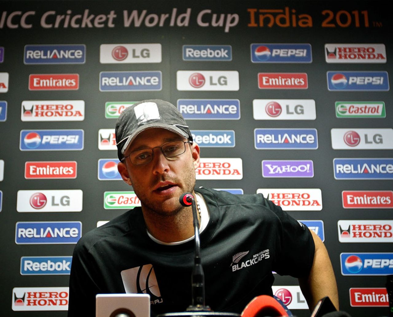 Daniel Vettori addresses the media in Nagpur where the New Zealand team has pitched tent, Nagpur, February 11, 2011