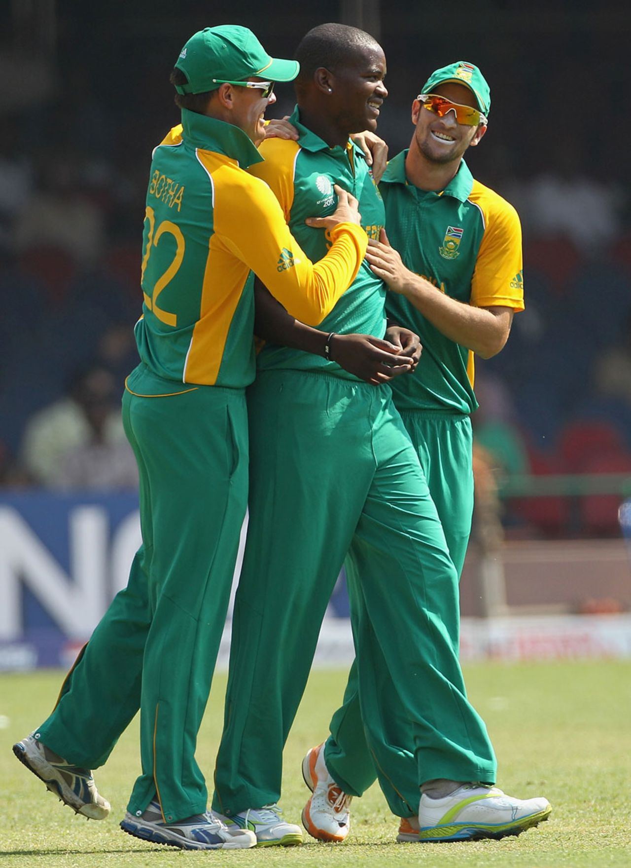 Lonwabo Tsotsobe is congratulated by team-mates after running Brad Haddin out, Australia v South Africa, World Cup warm-up match, Bangalore, February 15, 2011