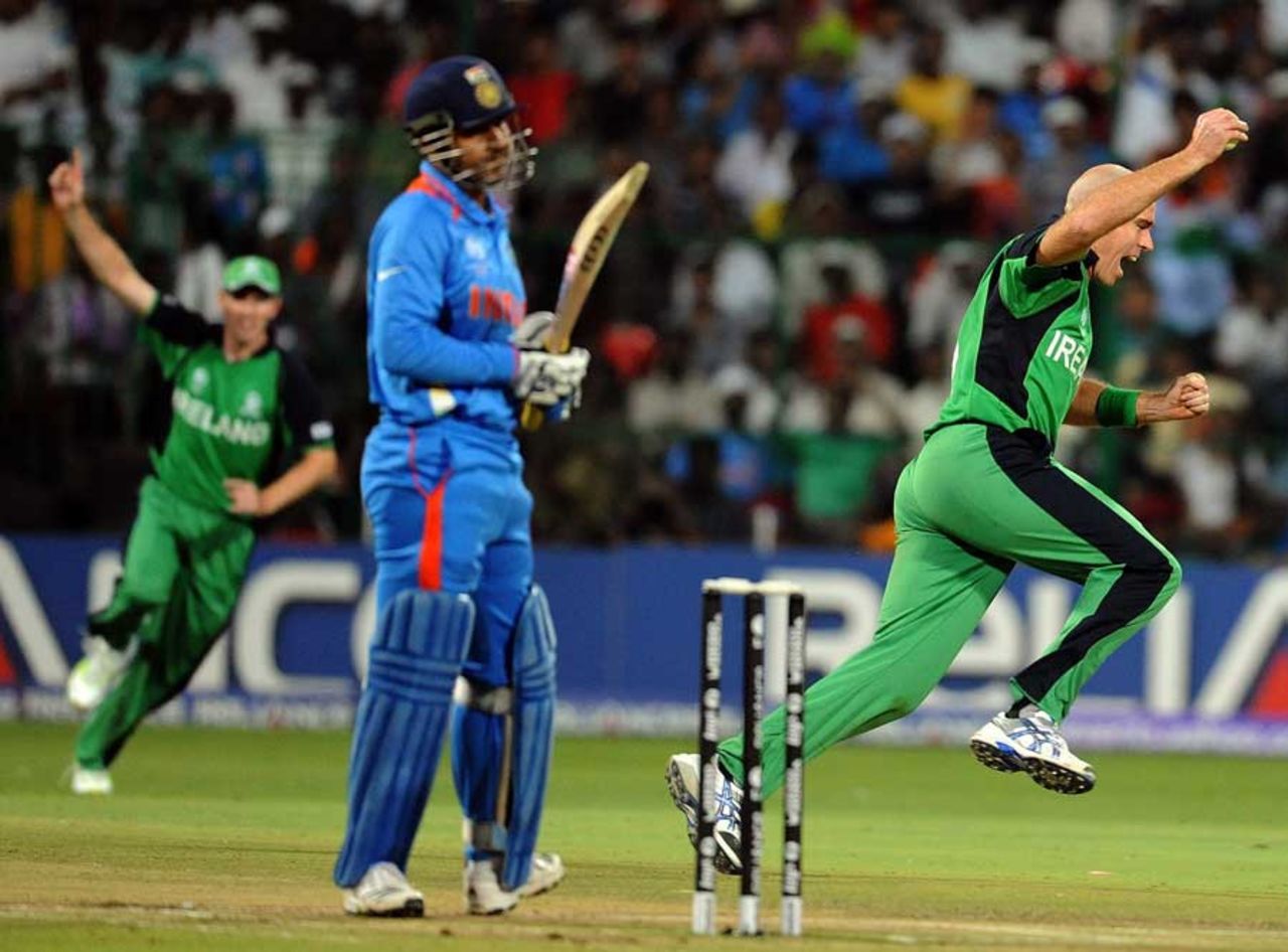 Trent Johnston exults after snaring Virender Sehwag, India v Ireland, Group B, World Cup 2011, Bangalore, March 6, 2011