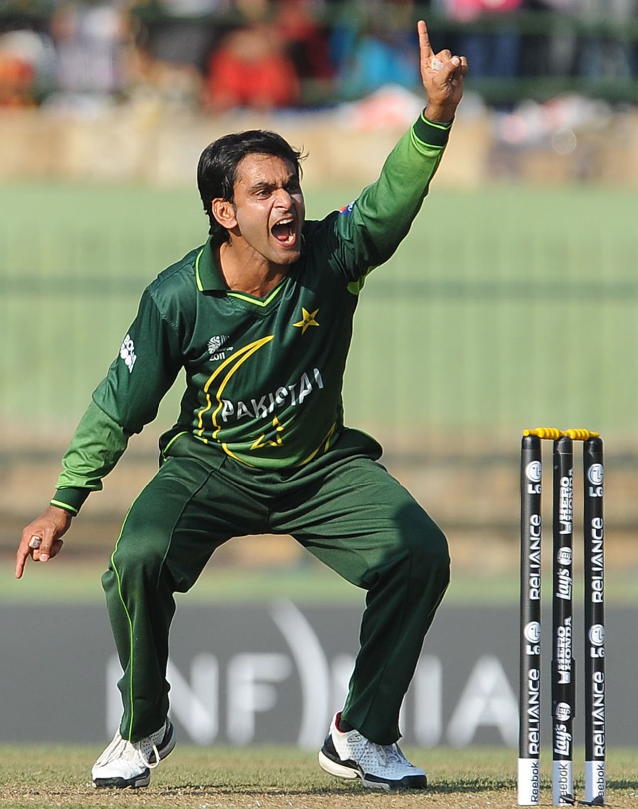 Mohammad Hafeez trapped James Franklin LBW for 1, New Zealand v Pakistan, Group A, World Cup, Pallekele, March 8, 2011