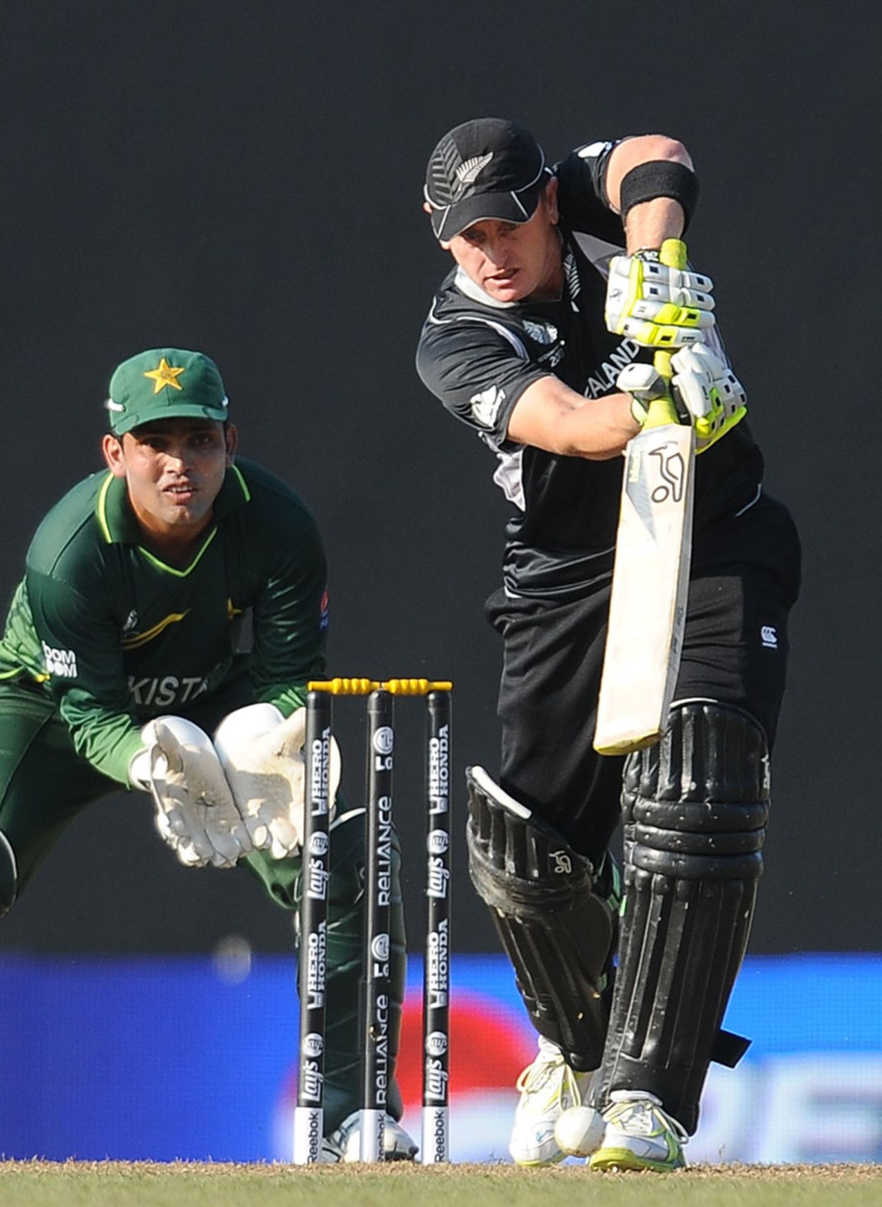 Scott Styris made 28 to steady New Zealand in the middle overs, New Zealand v Pakistan, Group A, World Cup, Pallekele, March 8, 2011