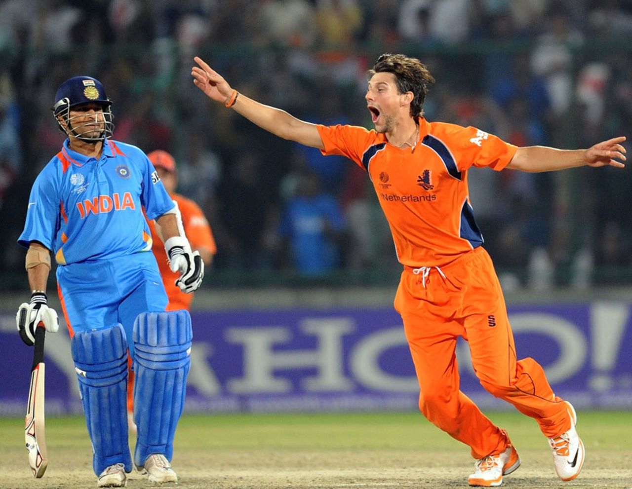 Pieter Seelaar celebrates the wicket of Sachin Tendulkar, India v Netherlands, Group B, World Cup, Delhi, March 9, 2011