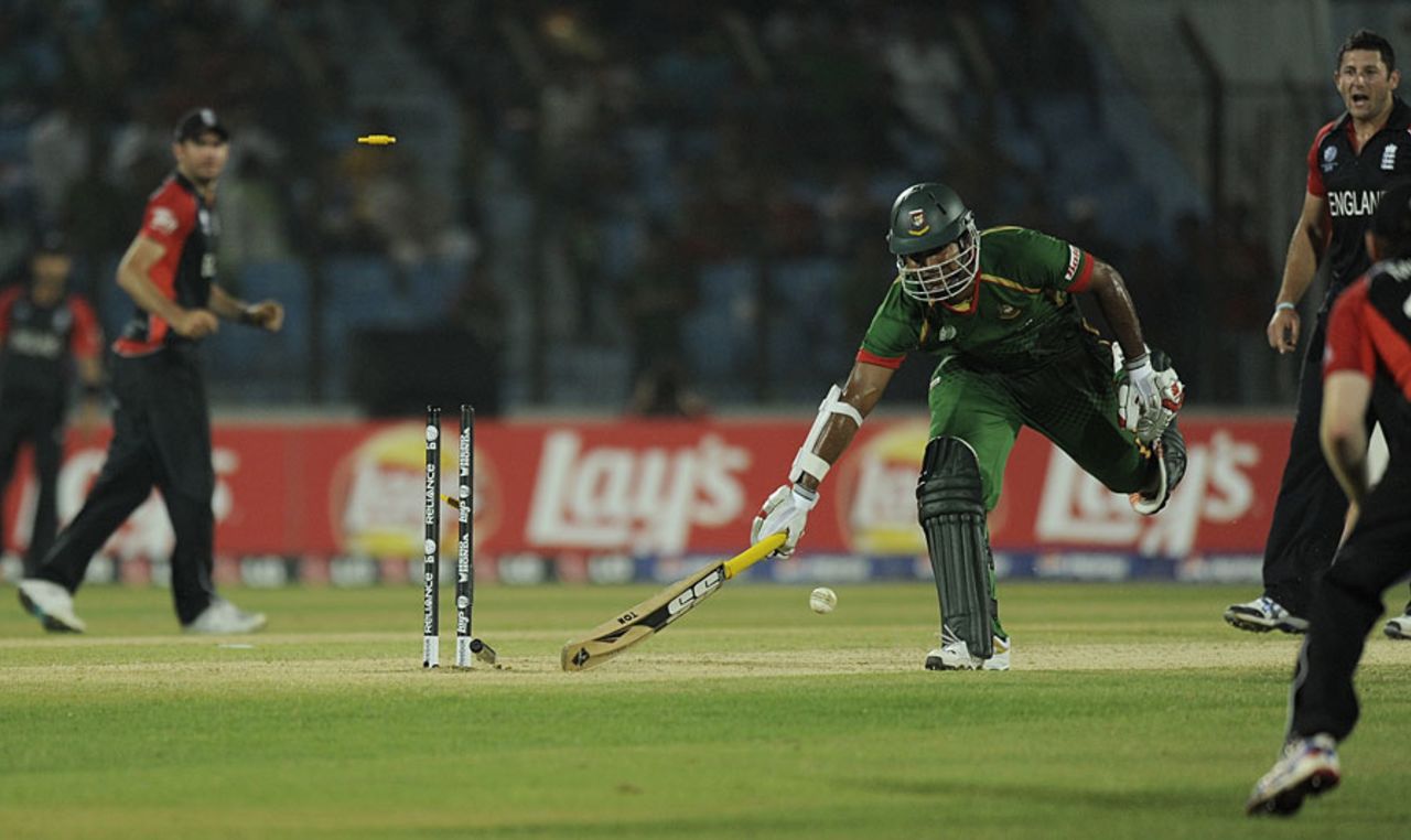 Junaid Siddique was found short by a superb direct hit from James Anderson, Bangladesh v England, Group B, World Cup, Chittagong, March 11, 2011