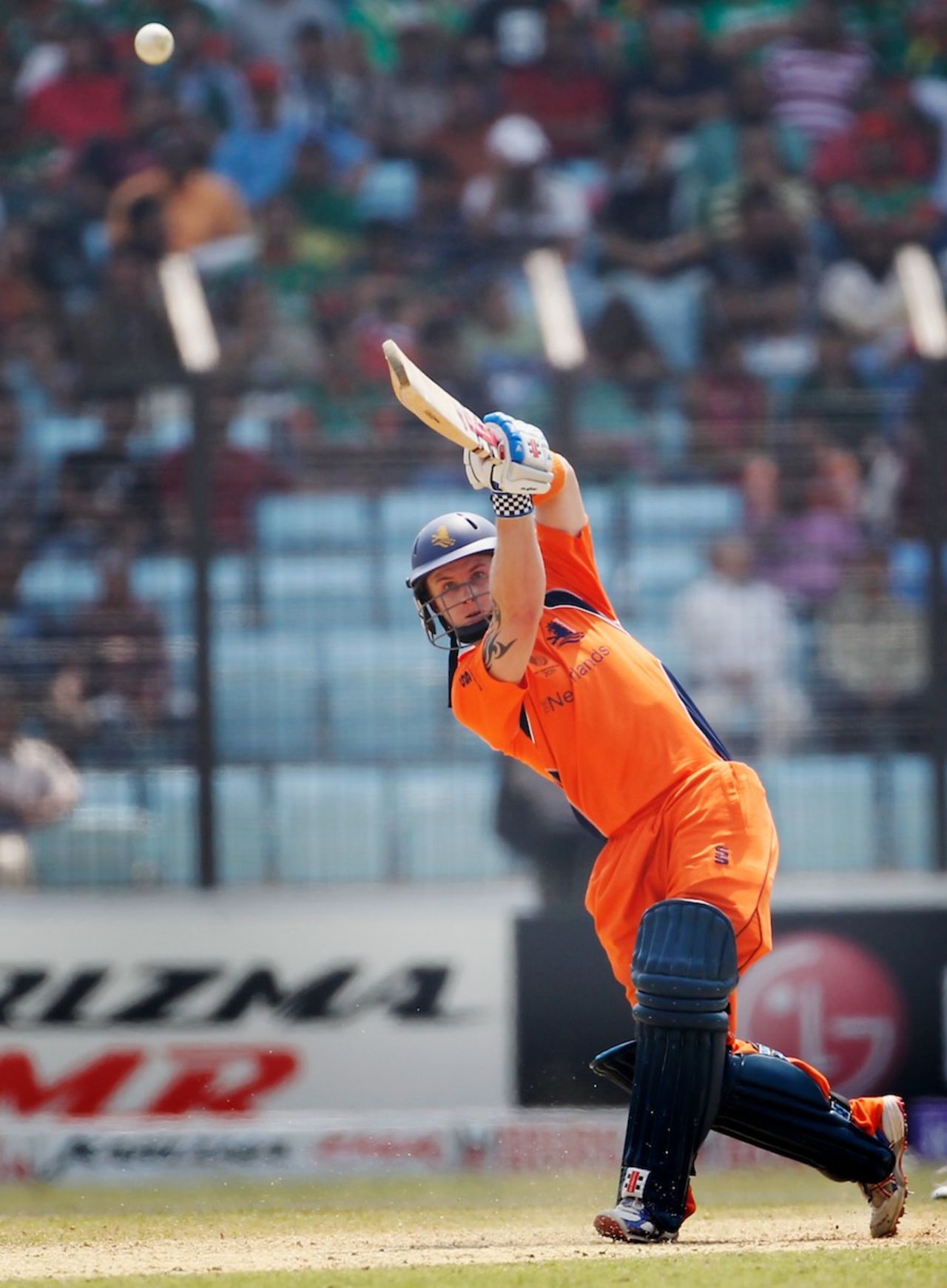 Alexei Kervezee hits over the top, Bangladesh v Netherlands, Group B, World Cup 2011, Chittagong, March 14, 2011