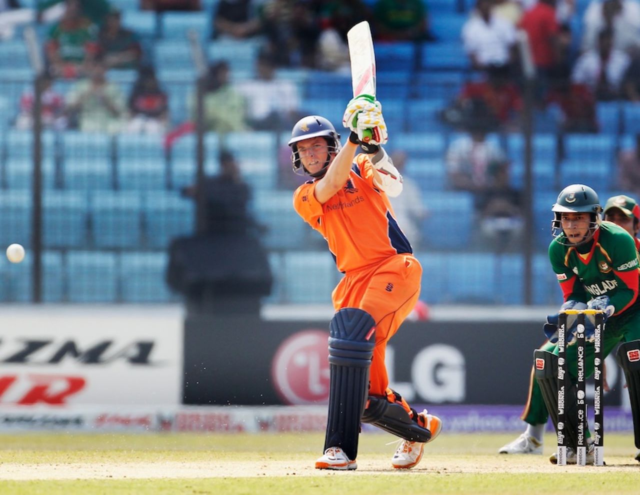 Eric Szwarczynski scored 28 before he was run out, Bangladesh v Netherlands, Group B, World Cup 2011, Chittagong, March 14, 2011