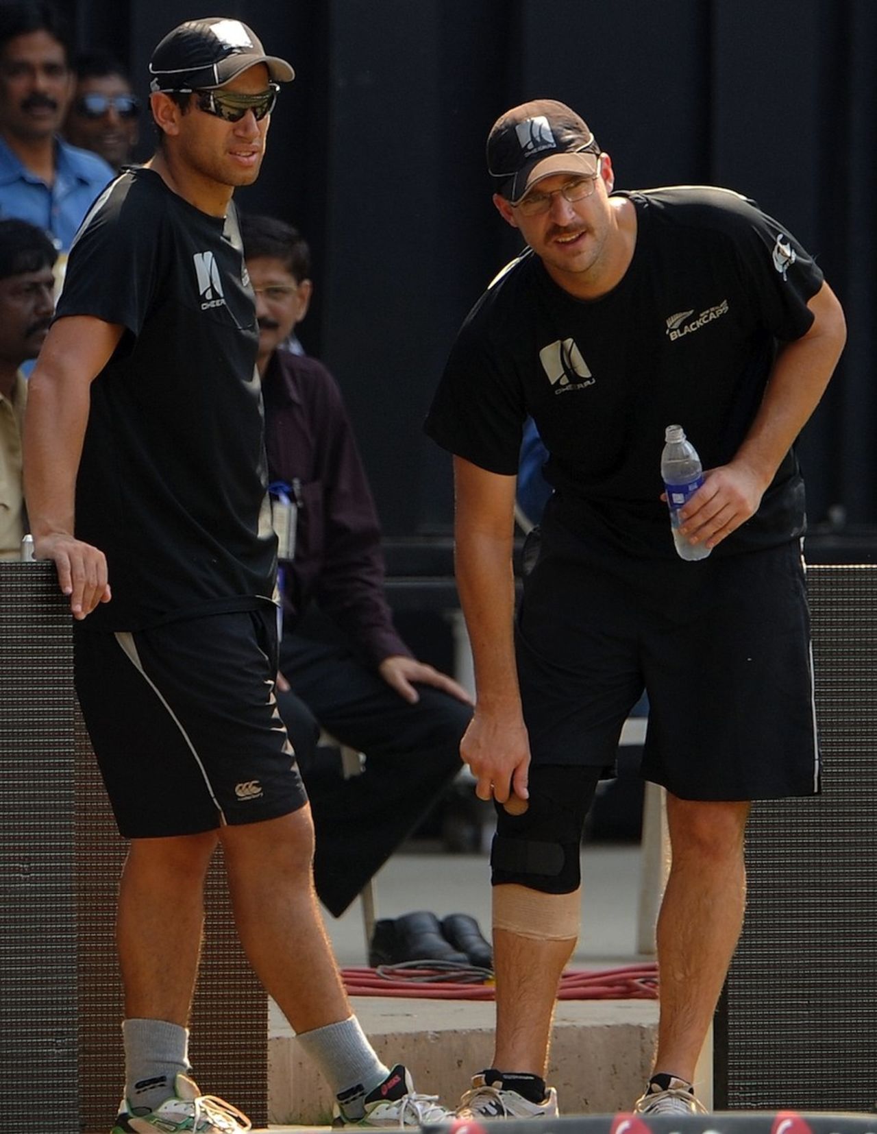 Ross Taylor and Daniel Vettori at a training session on the eve of the match against Sri Lanka, World Cup, Mumbai, March 17, 2011